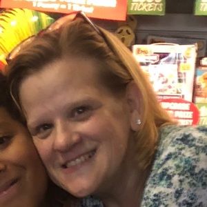 Meet your Posher, Julie